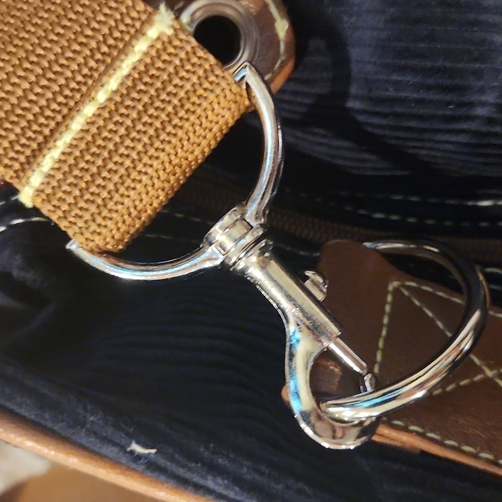 Nautica Travel Bag - Picture 5 of 8
